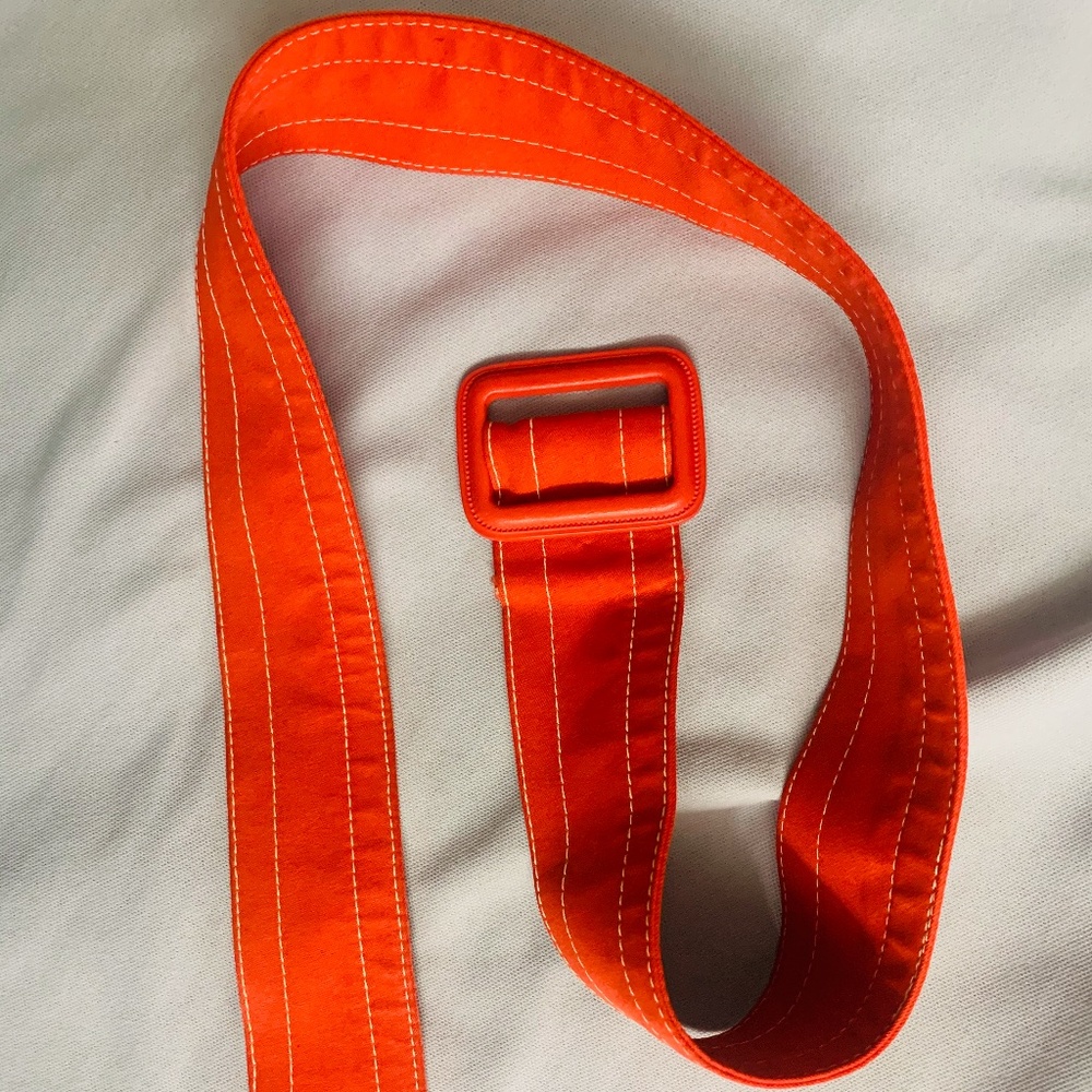 Vintage 1970’s Red Belt